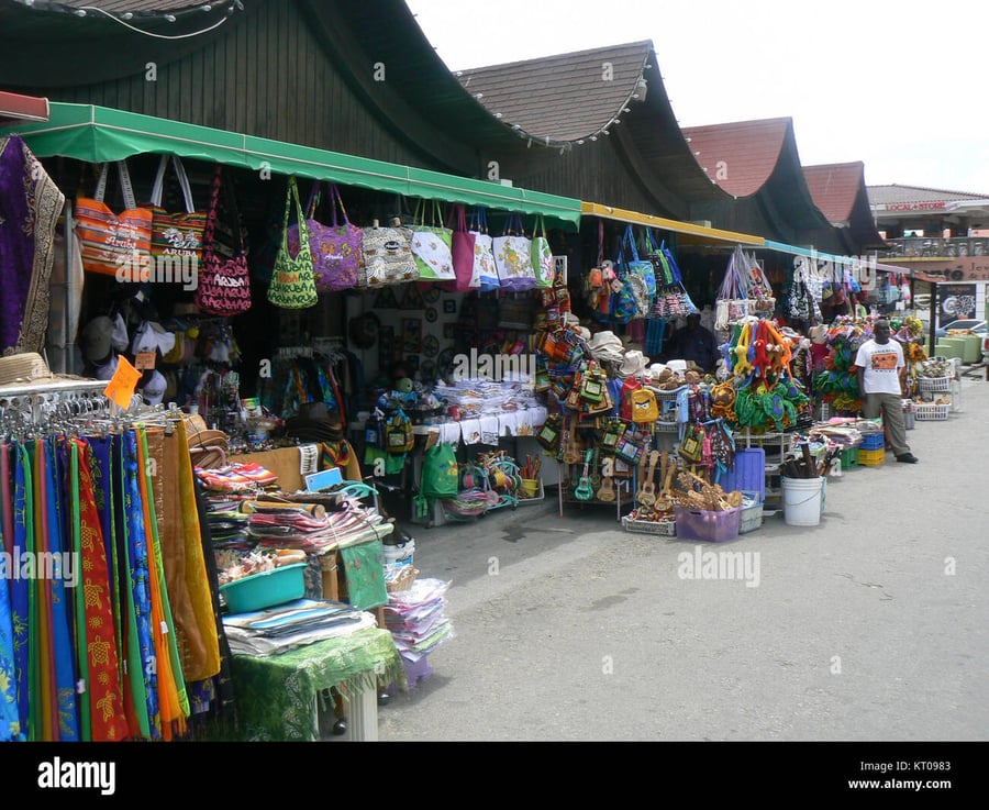 Local Market Noord - Gallery Photo 1