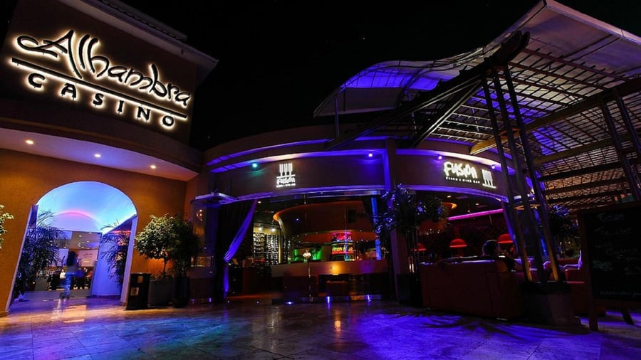 Alhambra Shopping Center - Gallery Photo 5
