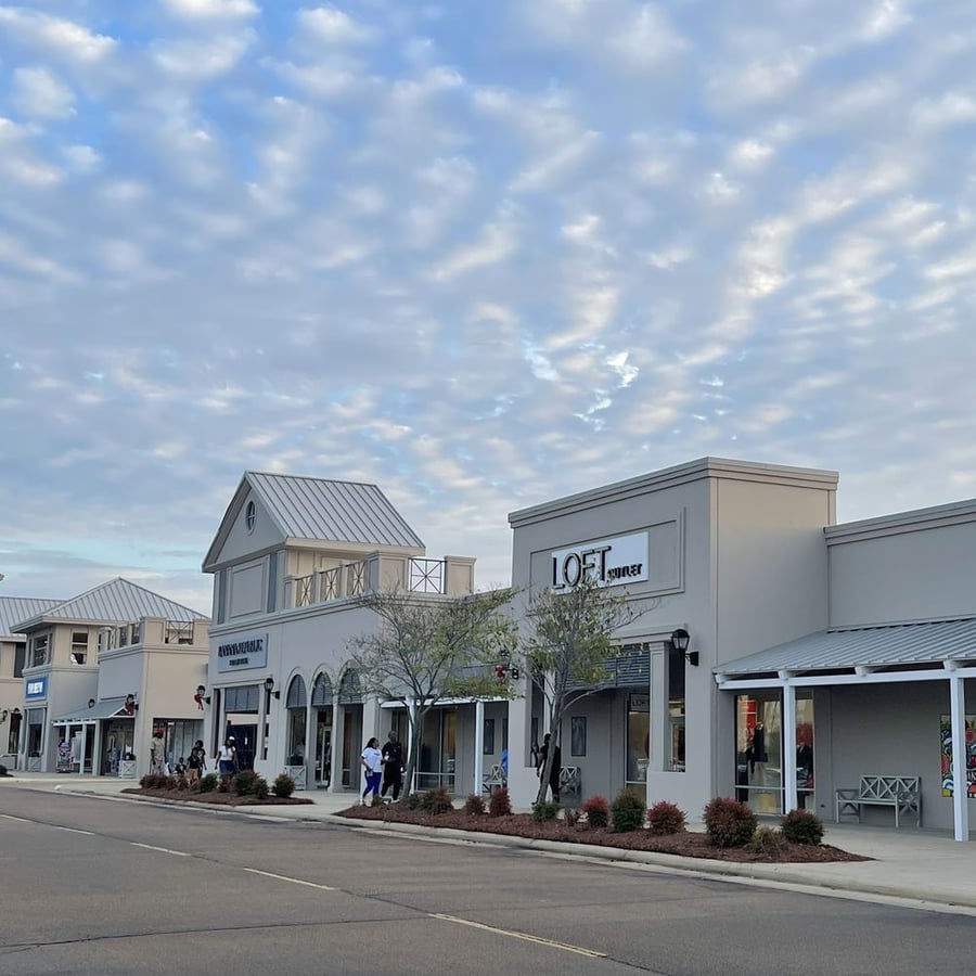 Hattiesburg Town Square - Gallery Photo 3