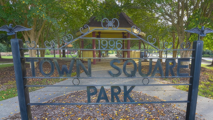 Hattiesburg Town Square - Gallery Photo 5