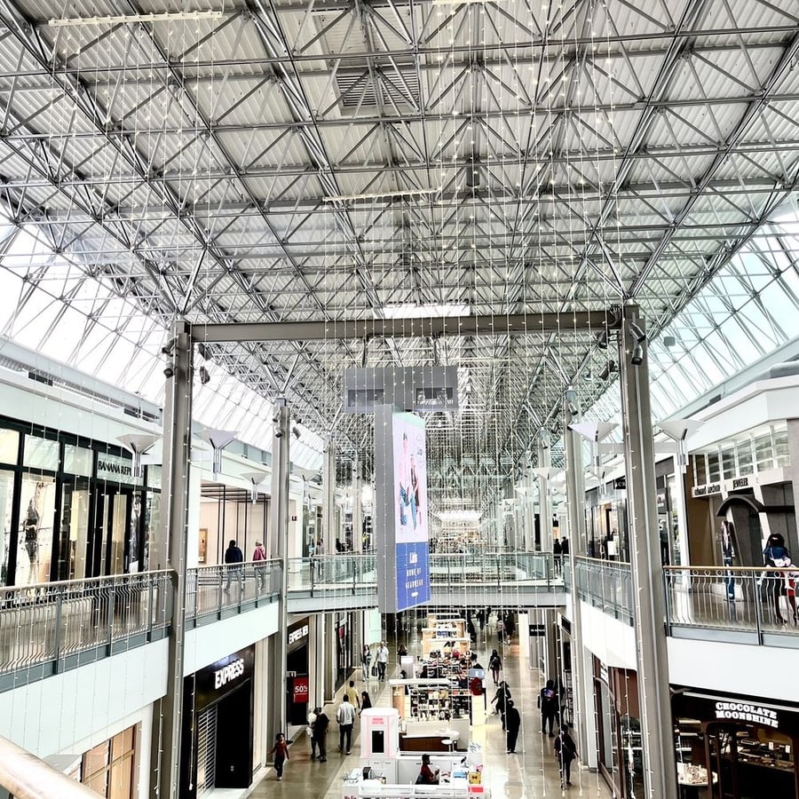 Snowden Square - Gallery Photo 4