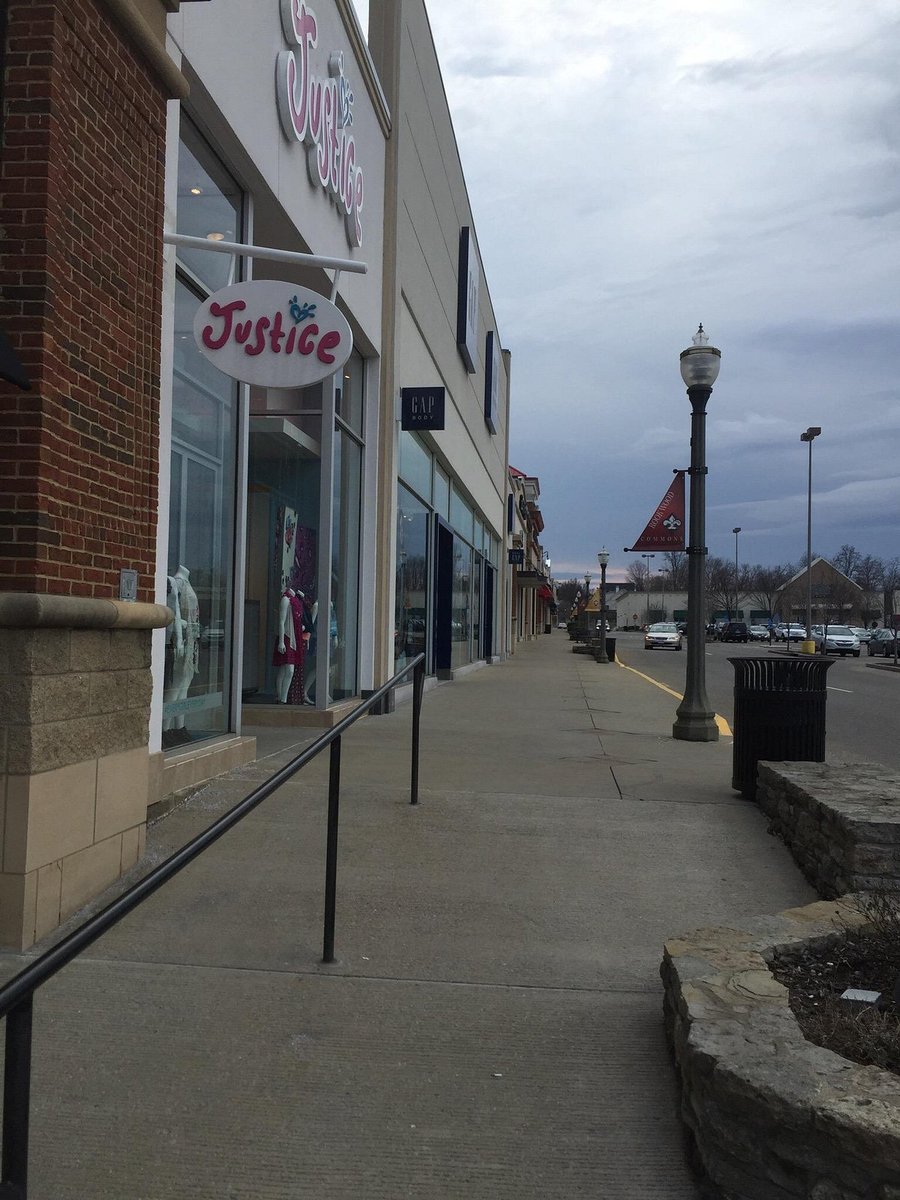 Rookwood Commons And Pavilion - Gallery Photo 6