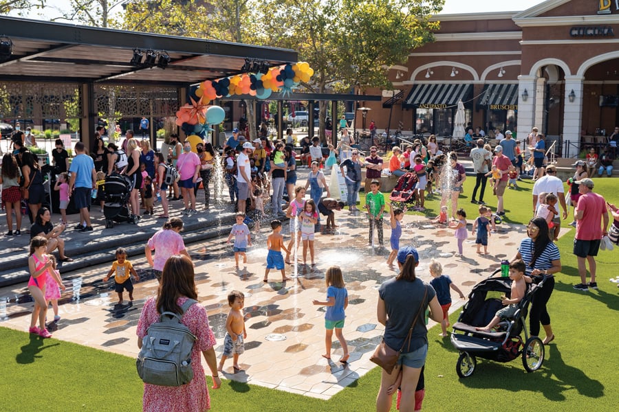 Zona Rosa - Gallery Photo 6