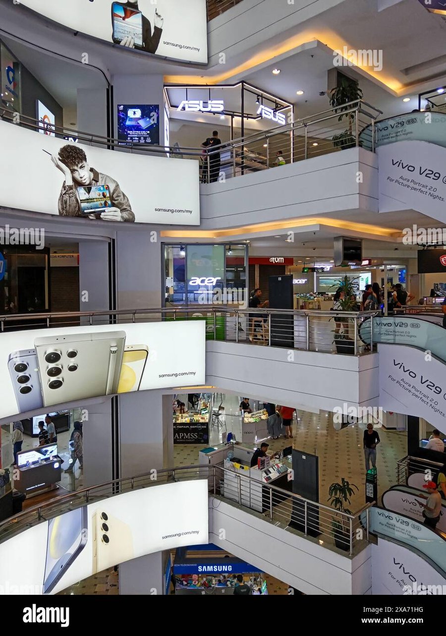 Plaza Low Yat - Gallery Photo 7
