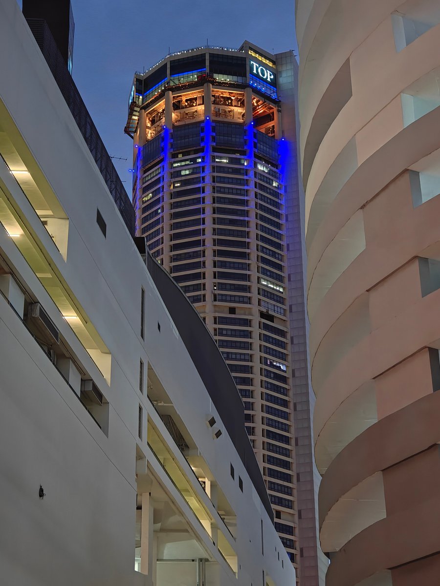 1st Avenue Mall - Gallery Photo 3