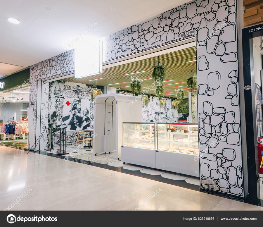 The Shore Shopping Gallery - Gallery Photo 5