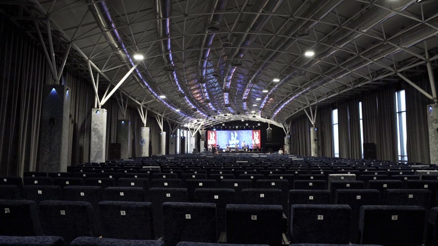 Donyaye Arezoo - Gallery Photo 8 Donyaye Arezoo - Gallery Photo 8