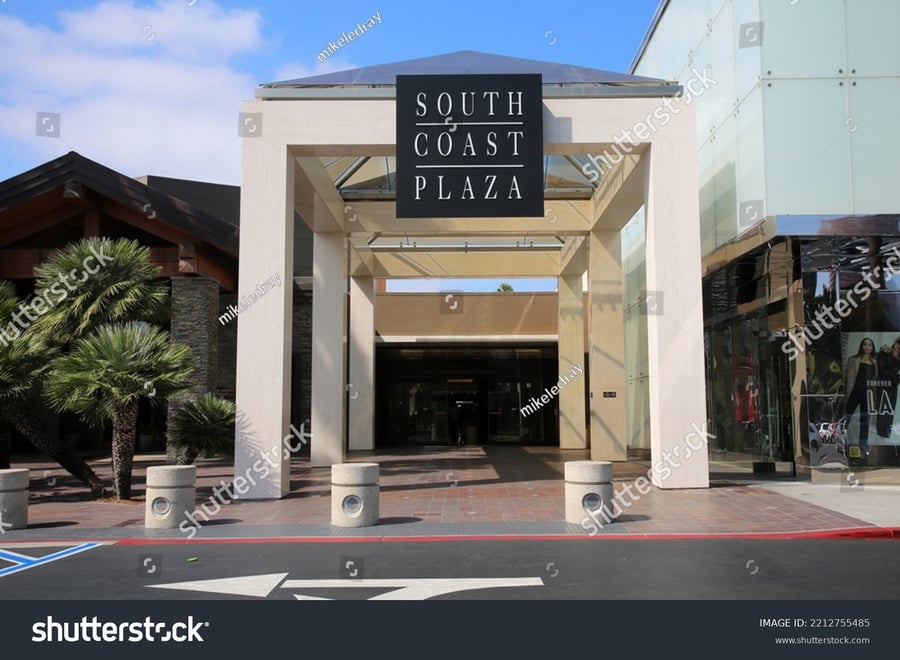 West Coast Plaza - Gallery Photo 4
