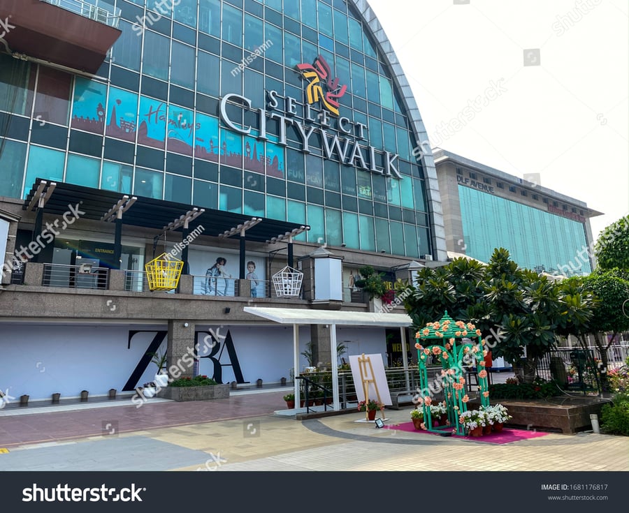 Select Citywalk - Gallery Photo 2
